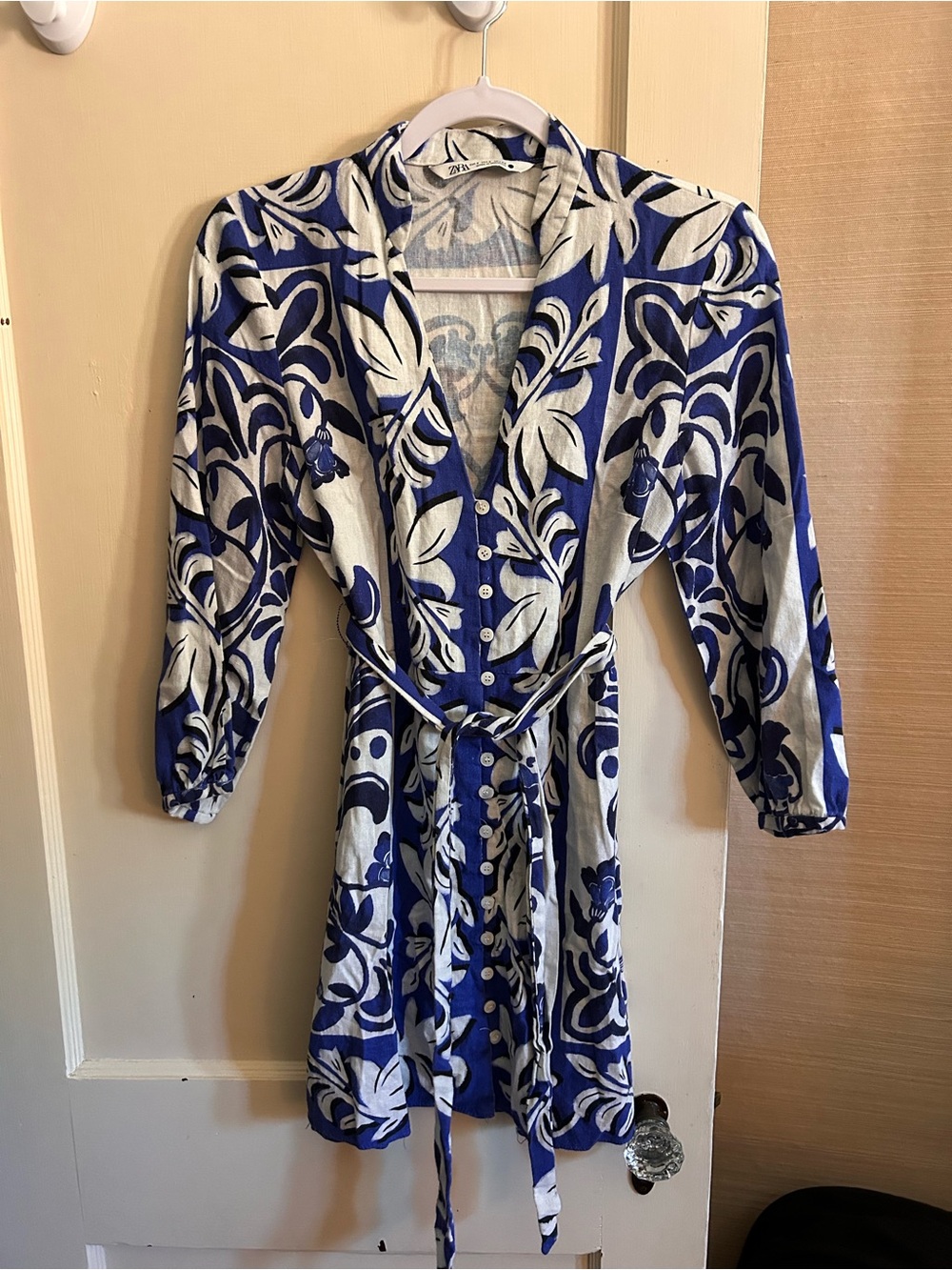 Zara Blue & White Floral Wrap Mini Dress - Picture 2 of 4